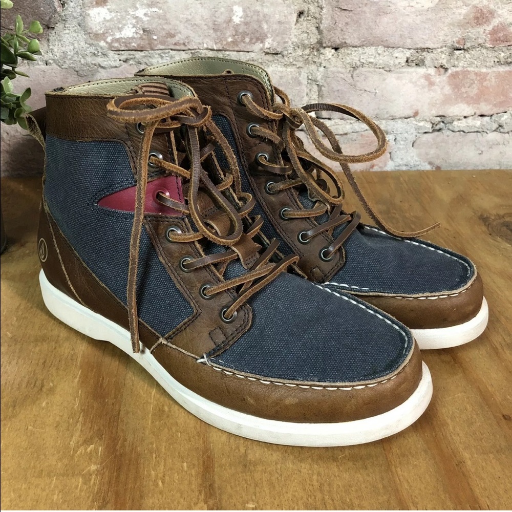 Volcom Berrington Chukka Boots Leather Blue Canvas